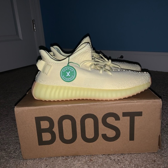 Yeezy 350 v2 “butter” - Picture 1 of 6